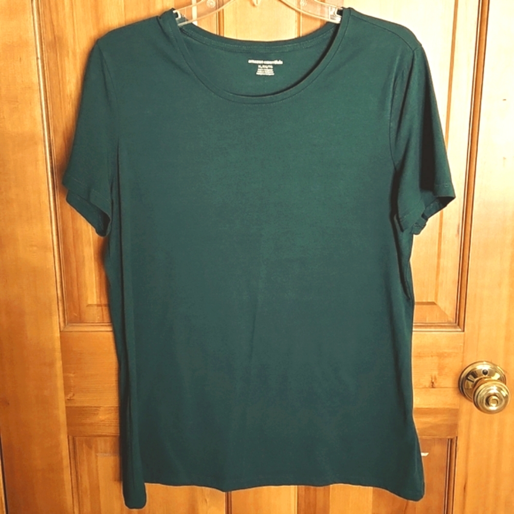 Amazon Essentials Tshirt - Gem colored Emerald green XL